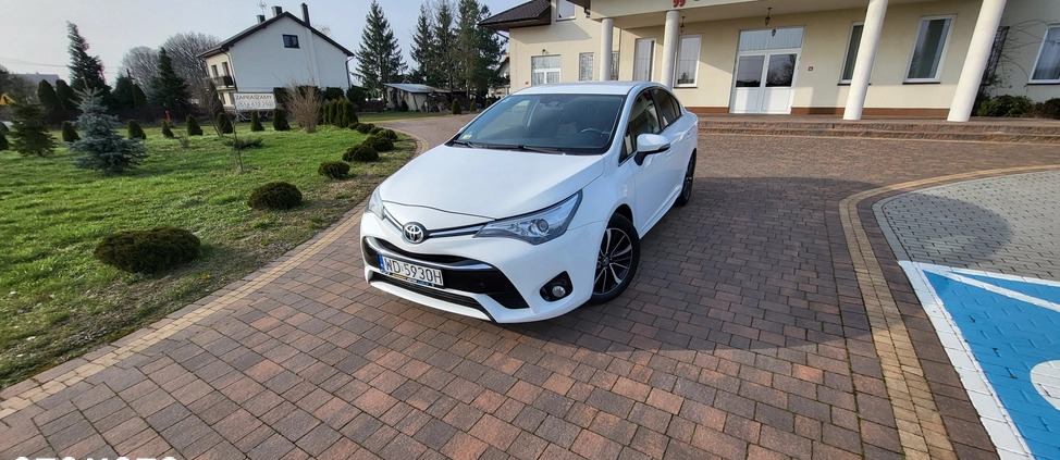 Toyota Avensis cena 53900 przebieg: 178000, rok produkcji 2018 z Siedlce małe 79